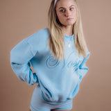 signature sweatshirt - sky